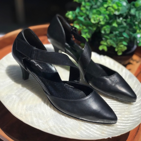 paul green black pumps